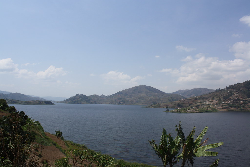 Best Uganda Holidays to Explore Uganda – The Pearl of Africa