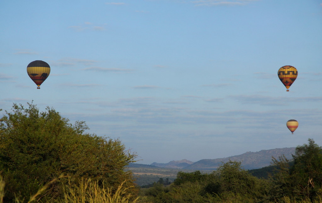 Hot Air Balloon Experience Serengeti – A Luxury Tanzania Safari Experience