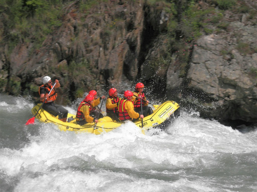 Best Uganda Tours, Vacation Packages, and Safari Itineraries